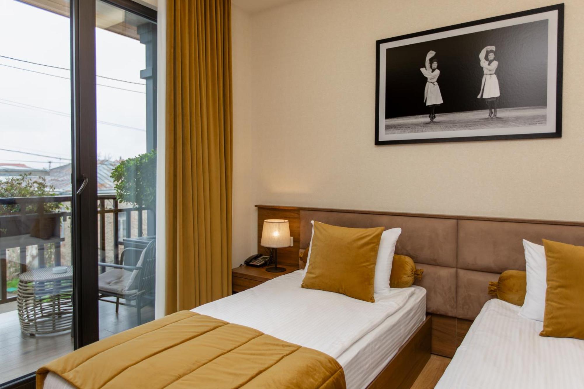 Seventeen Rooms Telavi Luaran gambar