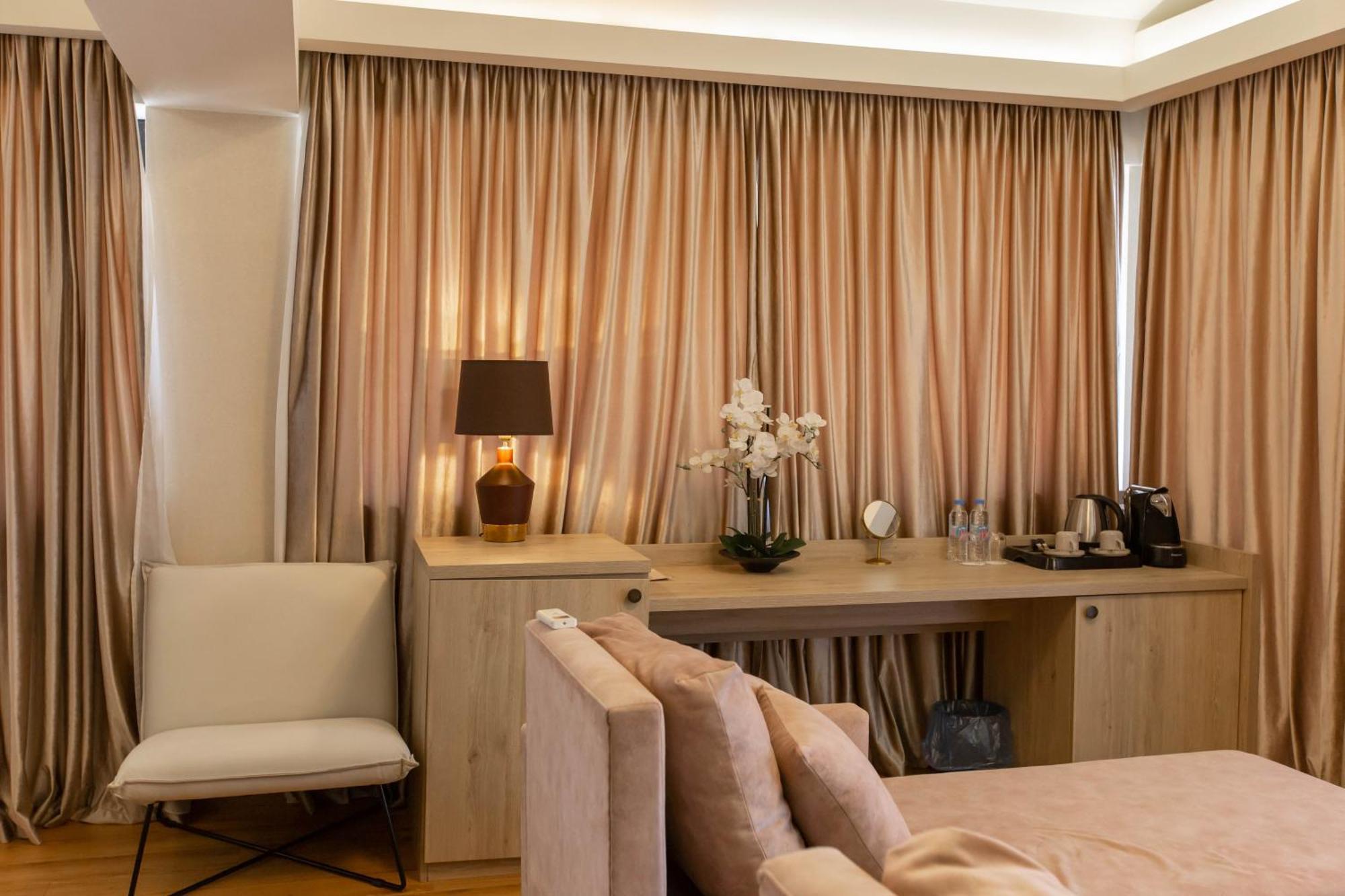 Seventeen Rooms Telavi Luaran gambar