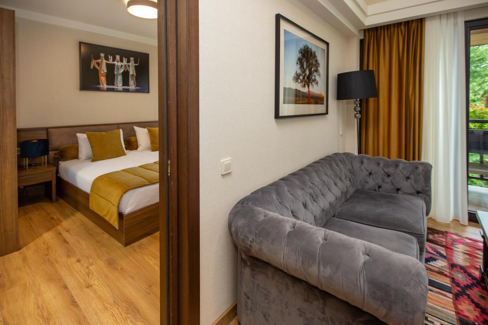 Seventeen Rooms Telavi Luaran gambar